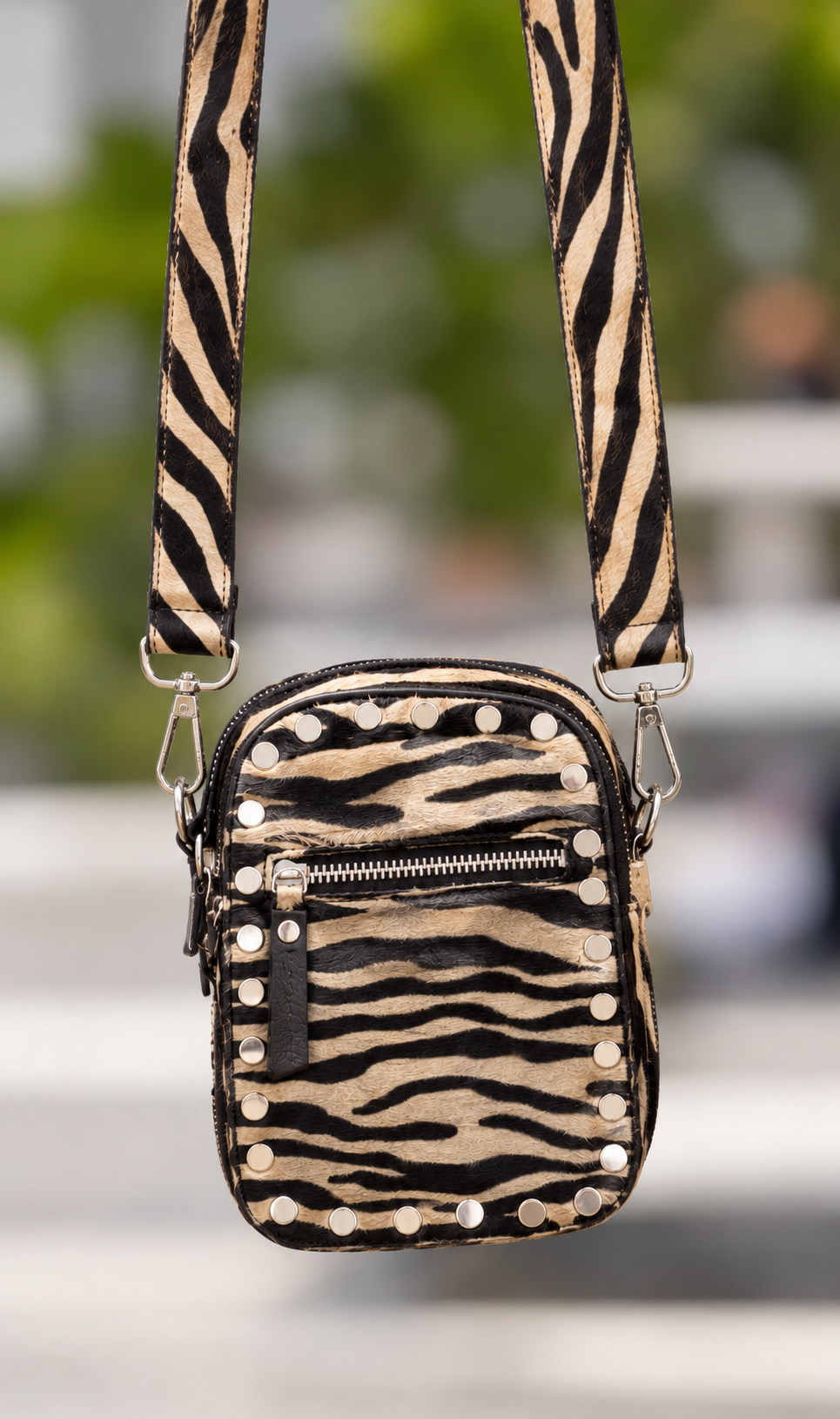 Camara Bag Zebra Collection