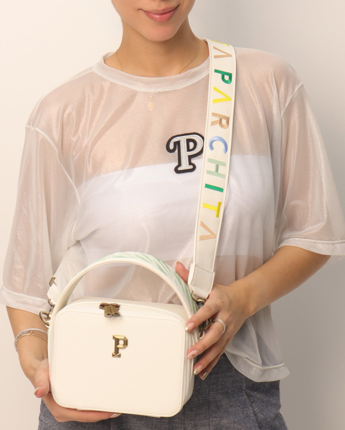 Vibra White Handbag